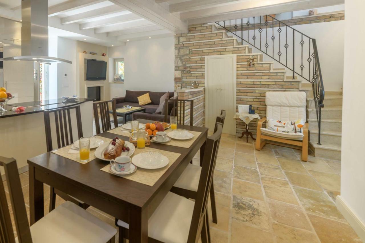 Pithari House Holiday home *